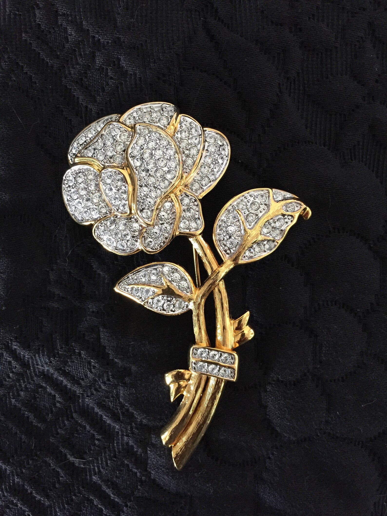 nolan miller rose brooch
