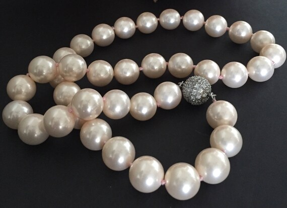 Pearl Necklace, Pink Pearl Necklace