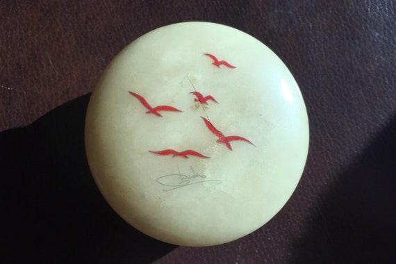 Alabaster Trinket Box, Bird Trinket Box, Signed T… - image 3