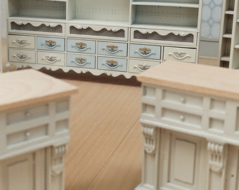 Miniature display cabinet kit for a store