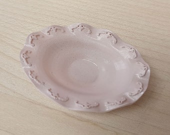 Shabby small oval platter 1/6 scale dollhouse miniature