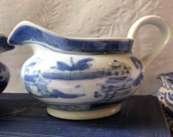 Vintage Guangzhou Arts and Crafts Oriental Blue and White Jug