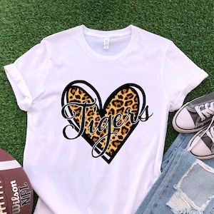 Tigers Shirt, Go Tigers, Game Day Shirt, Team Spirit Tee, Baseball Mom Sunday Football, Cute Football Shirt, Tiger Spirit Shirt, Tiger Mom