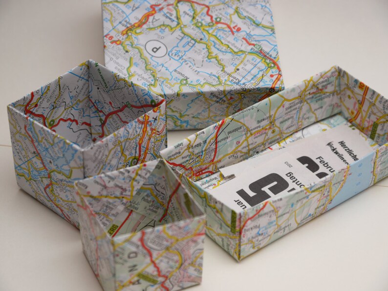 15 x 15 cm Origami Paper MAP Map 20 sheets Recycling image 4