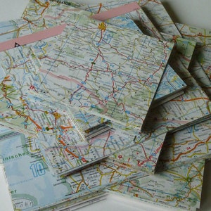 10 x 10 cm Origami Paper Wall Map 25 sheets Recycling