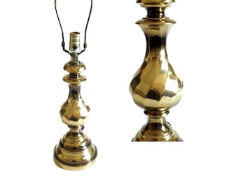 Vintage Brass Table Lamp with Swirl Pedestal Shape