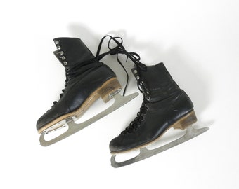 Vintage Ice Hockey Skates Men's Size 11 Bauer Silver Arrow Leather 2 Tone  Boots 1950s Ice Skates & Blade Guards Skating Boots Made in Canada 