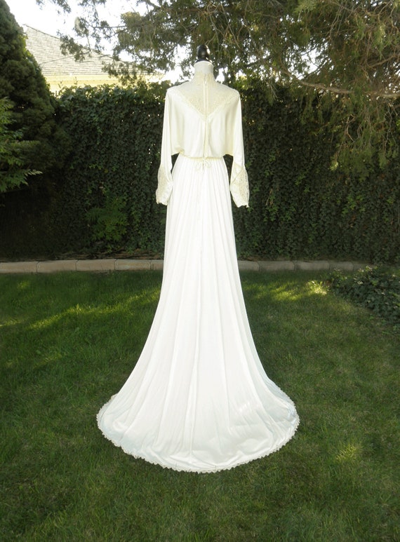 Vintage Satin Ivory Wedding Dress/ Veil Sold Sepa… - image 3