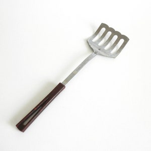 Mid Century Slotted Spatula- Stanhome Stainless Steel with Bakelite Handle- Retro Kitchen Utensil