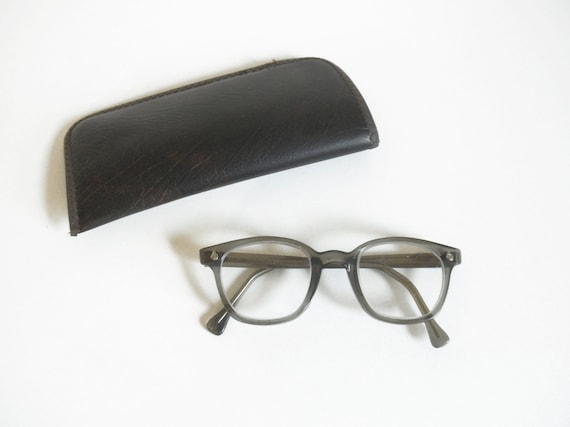 希少 AMERICAN OPTICAL サングラスＡＯ SATETY GRAY Mid Century American Optical Safety Glasses: Gray AO Flex