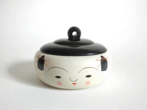 Japanese lacquered bento box - Gem Japanese lacquered bento box - Gem