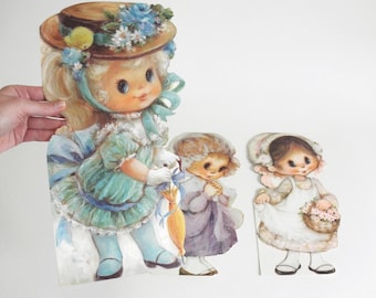 Tarjeta de felicitación vintage de Hallmark de los años 70 con niña de ojos grandes - Tarjeta de amistad Giant Heart Warmers
