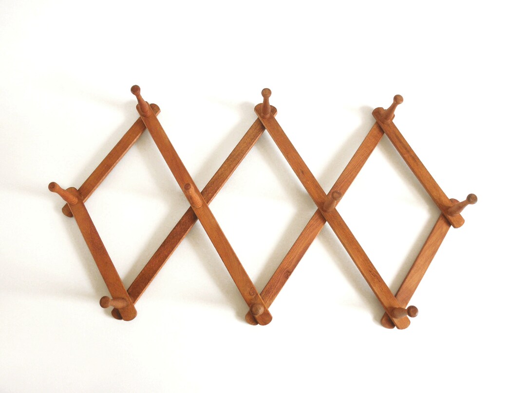 Rare Midcentury Accordion Peg Rack by Nevco 10 Wooden Pegs for Hats