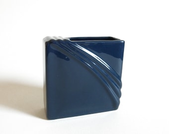 Vintage Art Deco Revival Vase: Midnight Blue Haeger Style Pottery