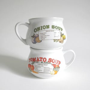 Vintage Recipe Soup Bowl Mugs, Pair of Large Mugs with Colorful Onion Soup and Tomato Soup Recipe Graphics, Retro Kitchen