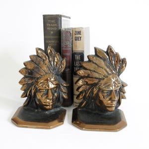 Antique Copper Bronze Indian Head Bookends, Pair Cast Bronze Vergne Artware, Mid Century, Bookshelf Decor, Sculpted Heavy Cast Bronze