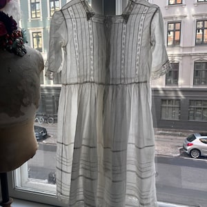Turn of the century girls dress