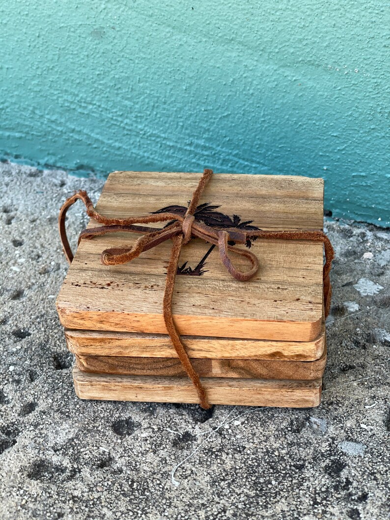 Etched Palm Tree Wood Coaster set of 4