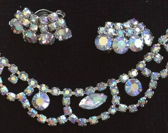 Fabulous Vintage Jewelry Set. Wedding, Eveningwear. Scalloped 2-tier Choker & Earrings. Pale Blue, Sparkly AB Crystal demi parure. Vintage.
