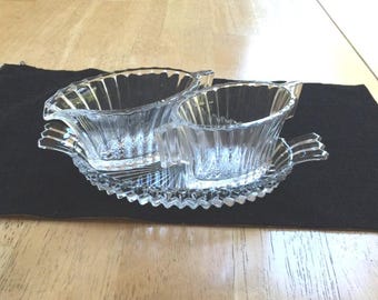 Heisey Crystal Creamer & Sugar with matching tray. Ridgeleigh pattern from 1930s. Depression Era Glass. Individual set. Excellent Condition.