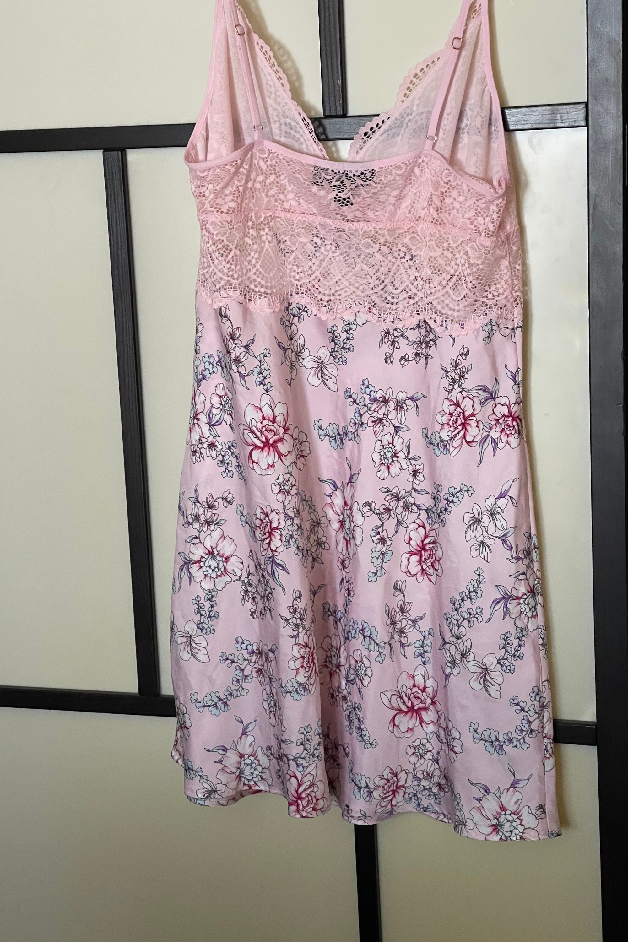 Vintage INC International Intimates Night Gown. Sexy, Size Small Pink ...
