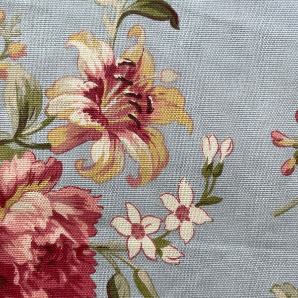 Upholstery Fabric Remnants: 71 x 29 for Cushions, Drapes, Placemats. Large flowers in white, deep red & pink, green on grey blue background.