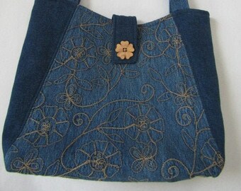 handmade,recycle,re purpose,up-cycle,go green, purse,bag, shoulder bag, arm bag,tote,carry on, travel bag, blue, denim,