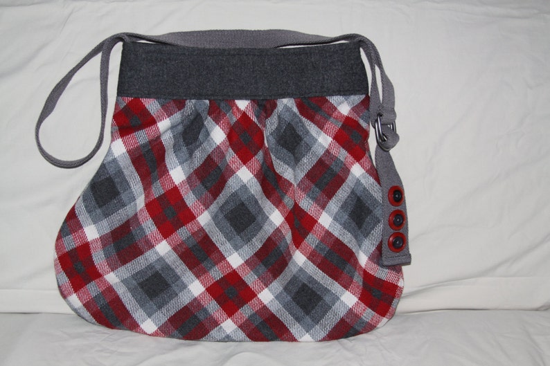 purse,tote, handbag,carry on,crossbody,handmade,plaid,red,grey,recycle,repurpose,large bag,travel bag, image 2