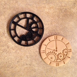 3D Printed steampunk watch clock cookie cutter