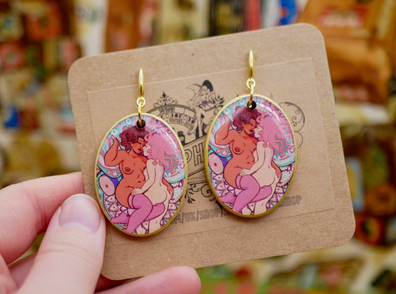 Sapphic Lovers Tarot Earrings image 6