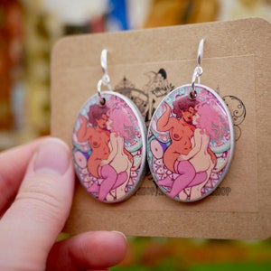 Sapphic Lovers Tarot Earrings image 8