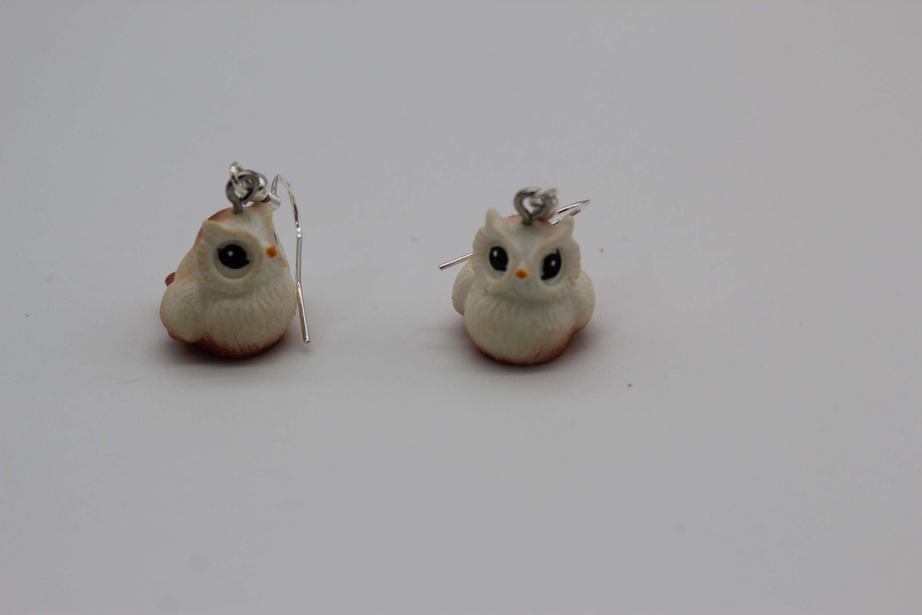 Pair Of Tiny Owl Earrings Hypoallergenic Earring Hooks Resin Novelty Dangle Drop