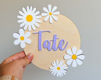 Personalised Girl Name Sign with Daisies | Baby Nursery Decor | Girls Bedroom | Baby Name Announcement | Wooden Board with Acrylic