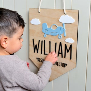 Placa de signo de nombre de niño personalizada en estilo Bunting con significado de nombre / Guardería / Dormitorio de niños / Tema de avión / Tabla de madera con acrílico imagen 6