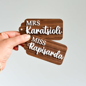 Personalised Wooden Christmas Teacher Gift Tag Christmas Stocking Tag with Acrylic Name Wood & Matte White Acrylic zdjęcie 4