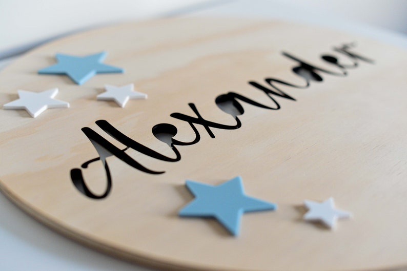 Round Name Kids Personalised Sign Plaque Baby Nursery Kids Bedroom Birthday Decoration Wooden Board with Acrylic Stars Laser Cut zdjęcie 2