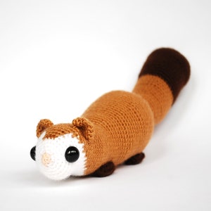 Amigurumi pattern: huggable ferret. Crochet pattern to make a cute and fuzzy ferret plush. Kawaii ferret toy pattern PDF in SPANISH image 7