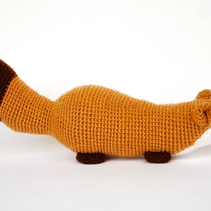 Amigurumi pattern: huggable ferret. Crochet pattern to make a cute and fuzzy ferret plush. Kawaii ferret toy pattern PDF in SPANISH image 2