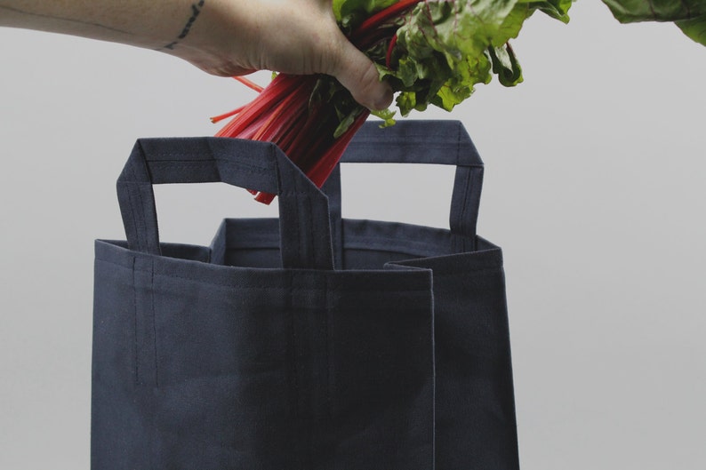 The Market Bag // Navy WAXED Canvas Reusable Shopping Bag with handles, eco-friendly and stylish image 3