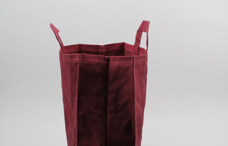 The Market Bag // Burgundy WAXED Canvas Reusable Shopping Bag with handles, eco-friendly and stylish image 4