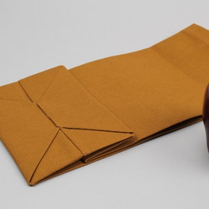 The Brown Bag // Caramel Brown UNWAXED Canvas Lunch Bag, an updated, eco-friendly classic image 4