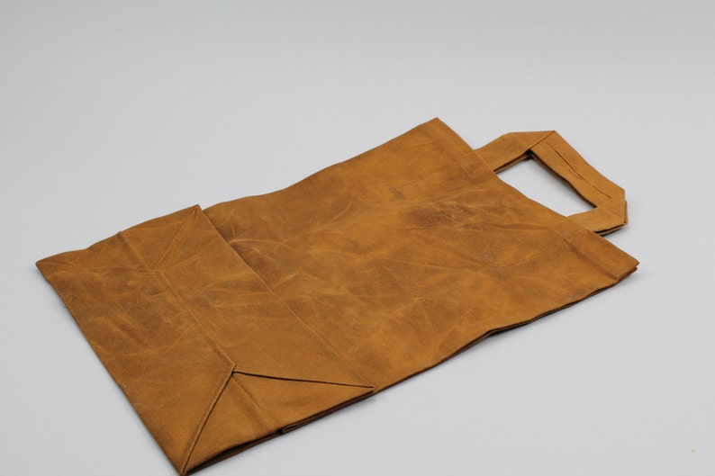 The Market Bag // Caramel Brown WAXED Reusable Canvas Shopping Bag with handles, eco-friendly and stylish image 5