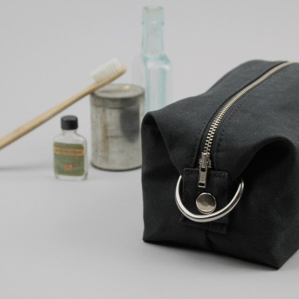 El kit Jack Dopp // Kit Dopp expandible de lona encerada negra / Bolsa de viaje / Bolsa de artículos de tocador / Bolsa de cosméticos con forro embolsado