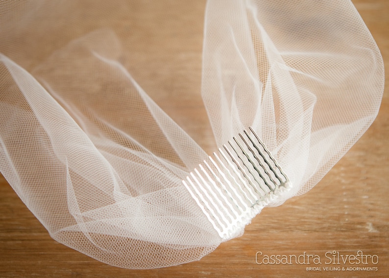 Medium Tulle Birdcage Wedding Veil (Blusher Veil, Mini Veil, Bridal Veil, Bridal Illusion Tulle, Bird Cage Veil, Retro Veil) image 4