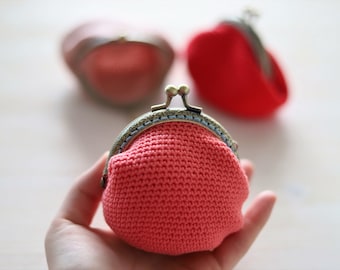 Crocheted Coin Purse PDF Pattern: Easy DIY Project