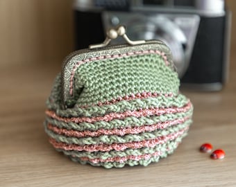 PDF Patreon crochet coin purse pattern