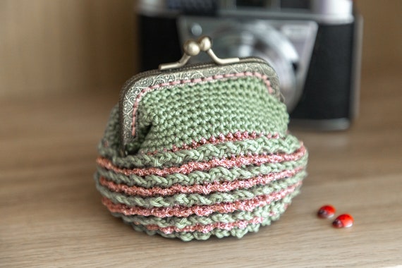 PDF Patreon crochet coin purse pattern