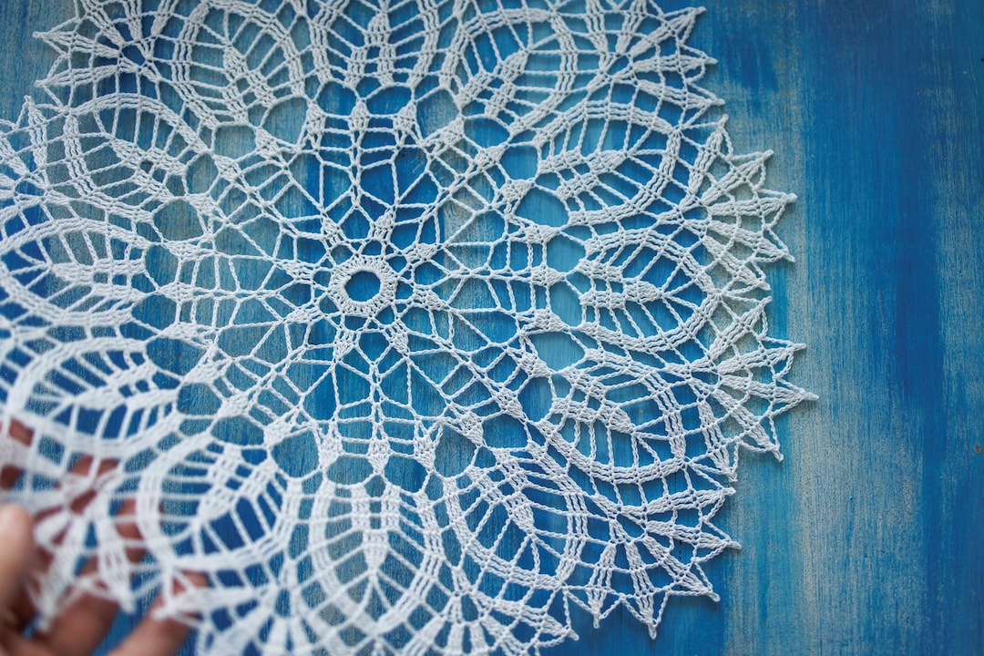 白いクロシェ編みのドイリー 10インチ、39 cm - Etsy 日本