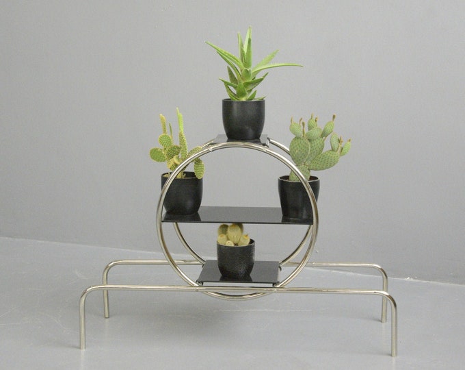 Bauhaus Plant Stand By Emile Guyot For Thonet Circa 1930s