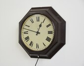 Octagonal Bakelite Post Office Clock Circa 1930s